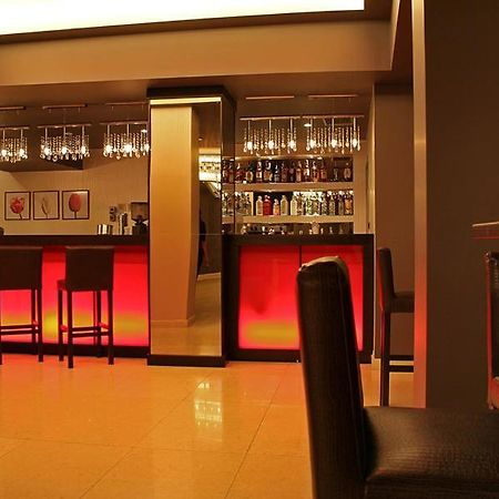 Hotel Finix Sandanski Bagian luar foto