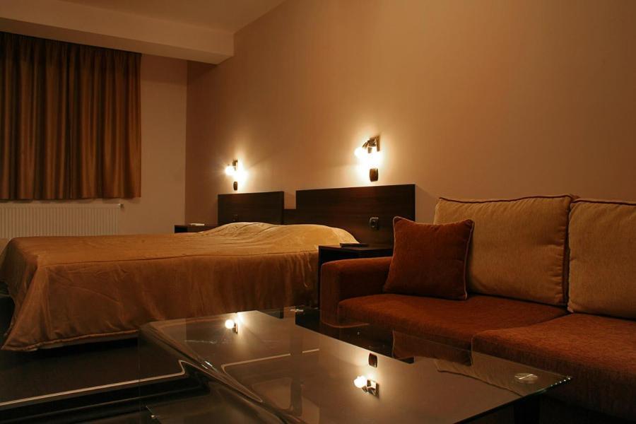 Hotel Finix Sandanski Ruang foto