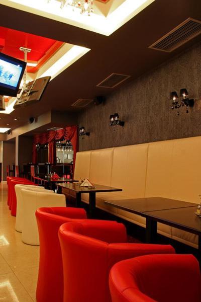 Hotel Finix Sandanski Bagian luar foto